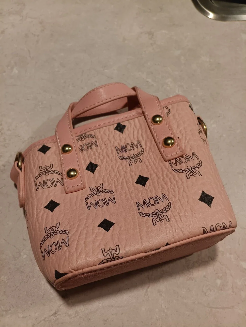 N/A chic pink